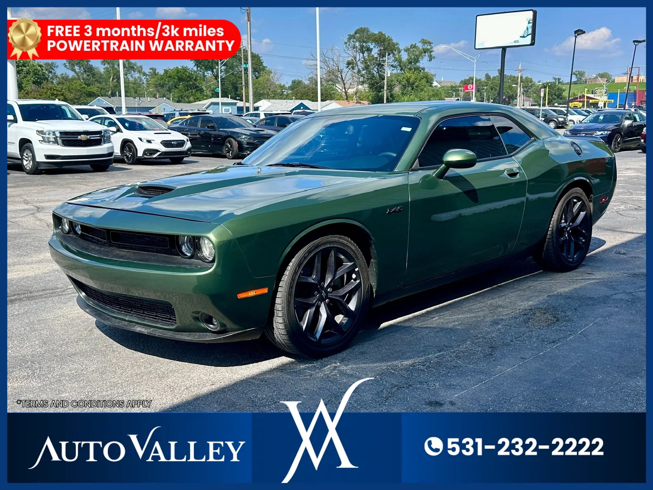 Used 2023 Dodge Challenger R/T w/ Plus Package RWD image 3
