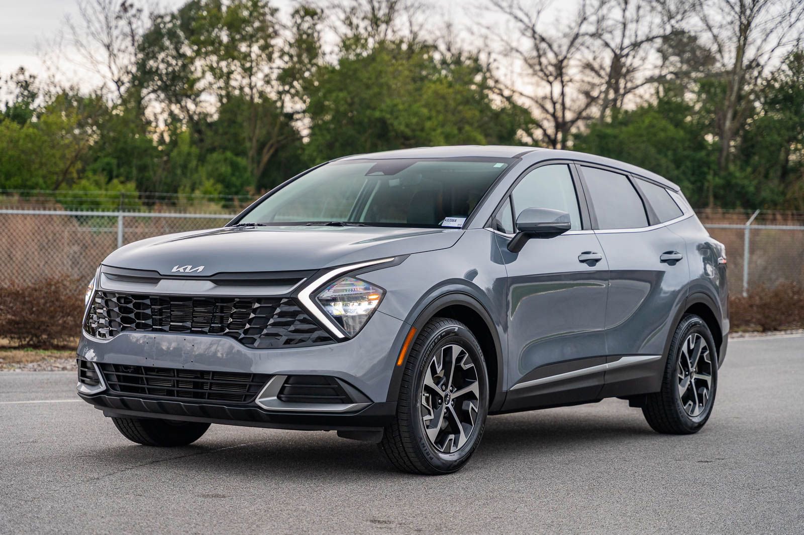 Used 2023 Kia Sportage EX image 6