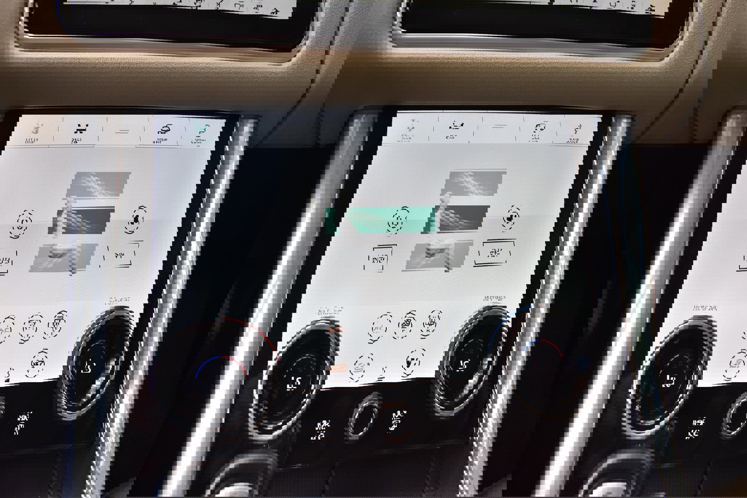 Used 2019 Land Rover Range Rover Sport HSE image 40