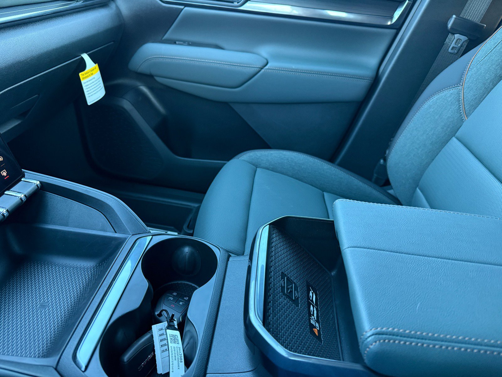 New 2026 GMC Terrain AT4 w/ Convenience Package III image 33