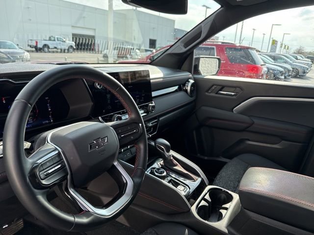 Used 2023 Chevrolet Colorado Z71 w/ Z71 Convenience Package 2 image 11