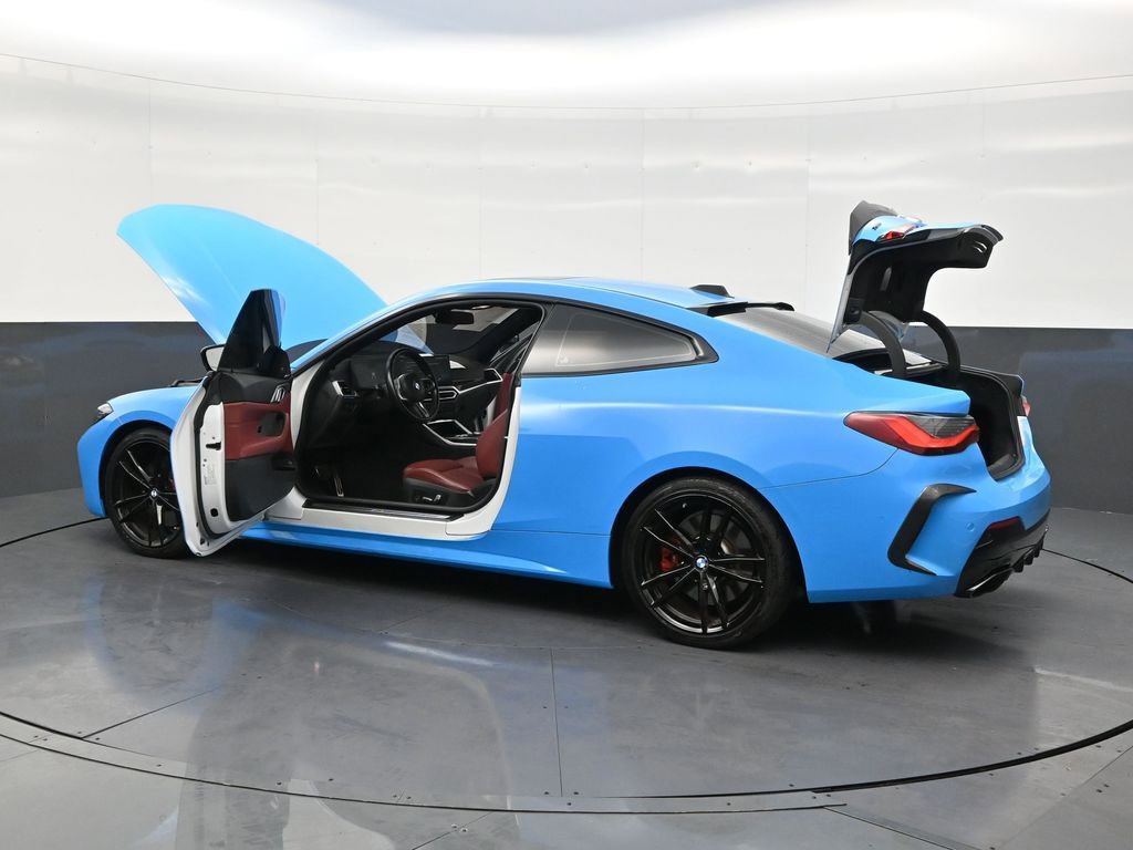 Used 2024 BMW M440i Coupe w/ Premium Package image 32