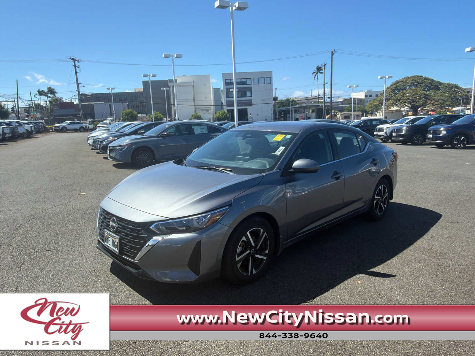 Used 2024 Nissan Sentra SV FWD image 1