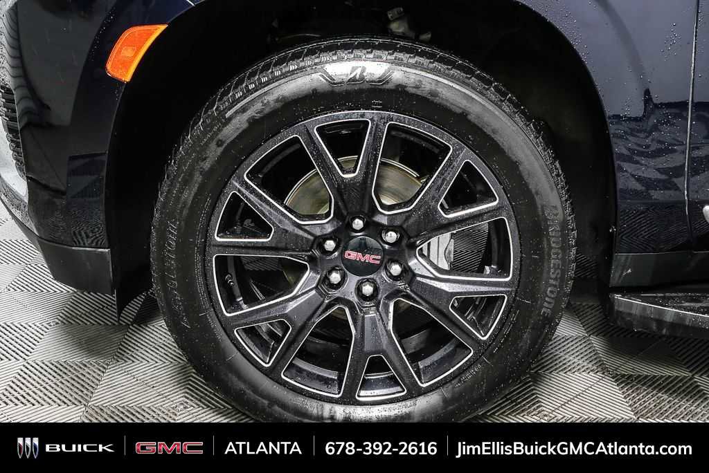 Used 2024 GMC Yukon XL Denali image 42