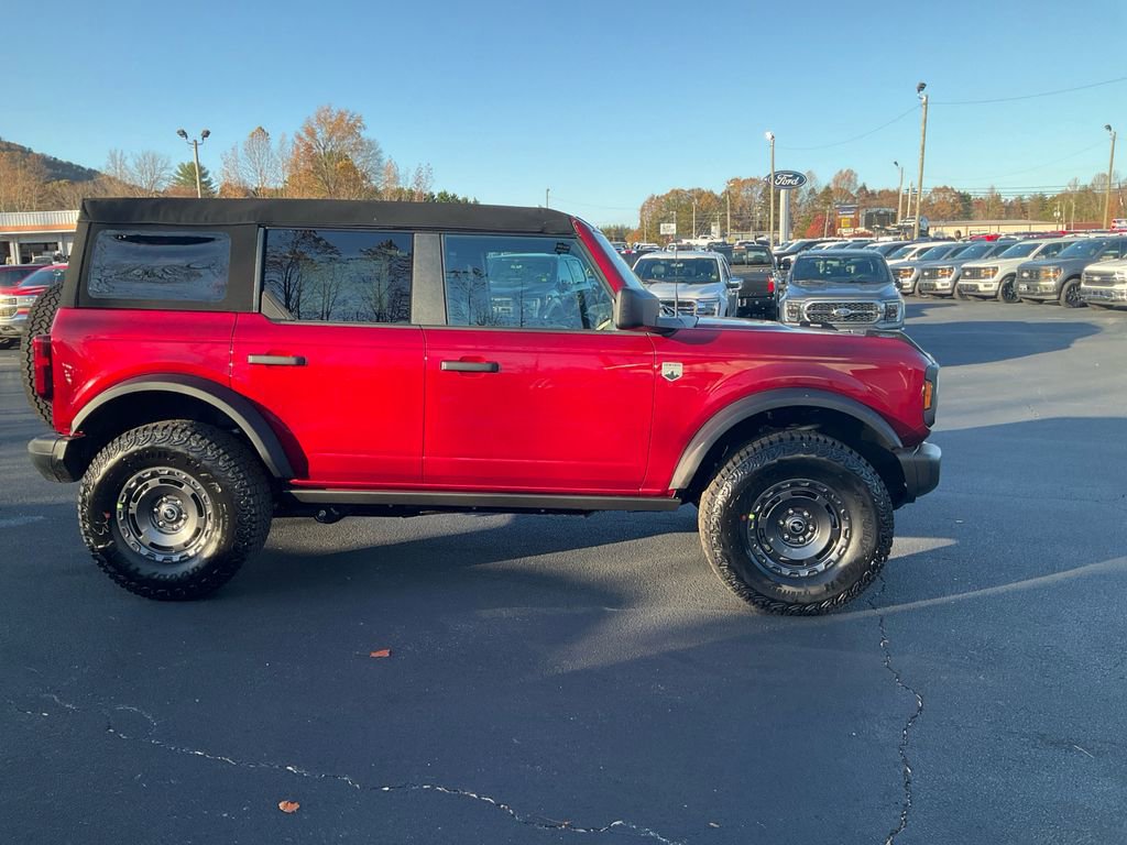 New 2025 Ford Bronco Big Bend w/ Black Diamond Package image 4