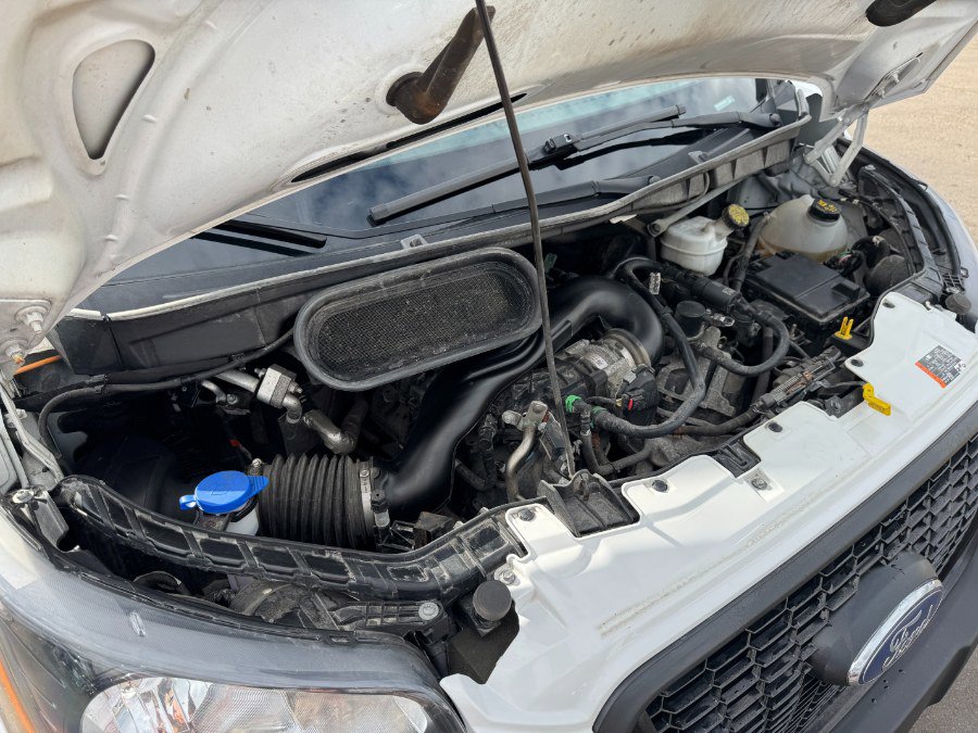 Used 2021 Ford Transit 250 Medium Roof image 22