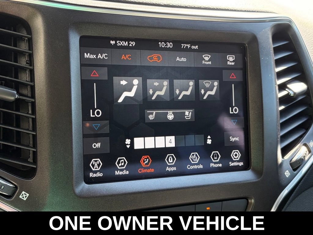 Used 2021 Jeep Cherokee Trailhawk w/ Technology Group AWD/4WD image 17