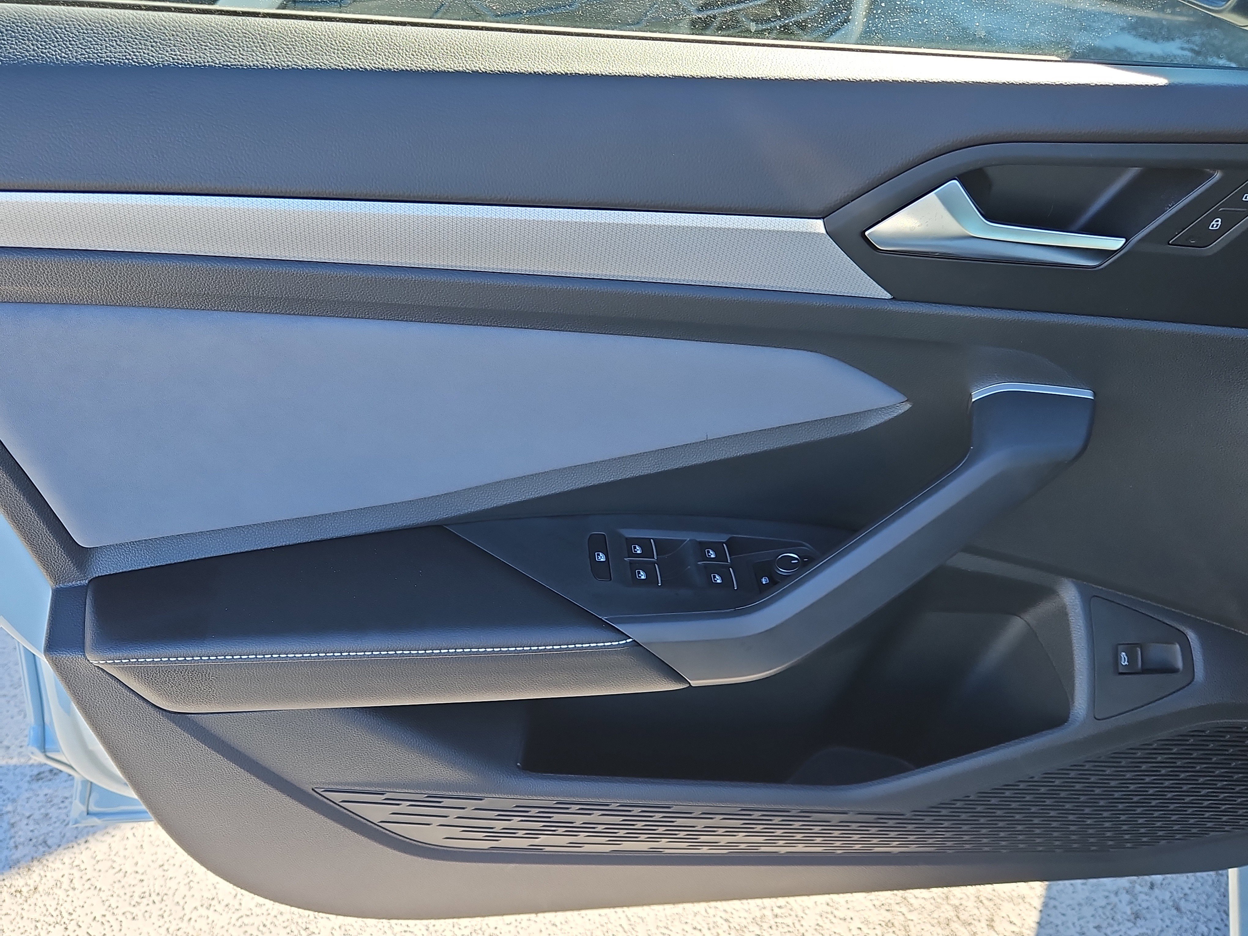 New 2026 Volkswagen Jetta SE image 14