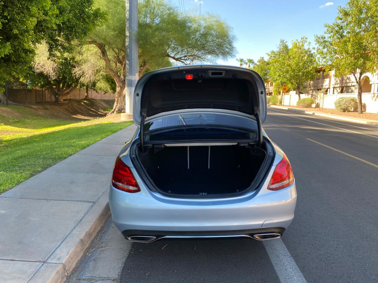 Used 2015 Mercedes-Benz C 300 Sedan image 12