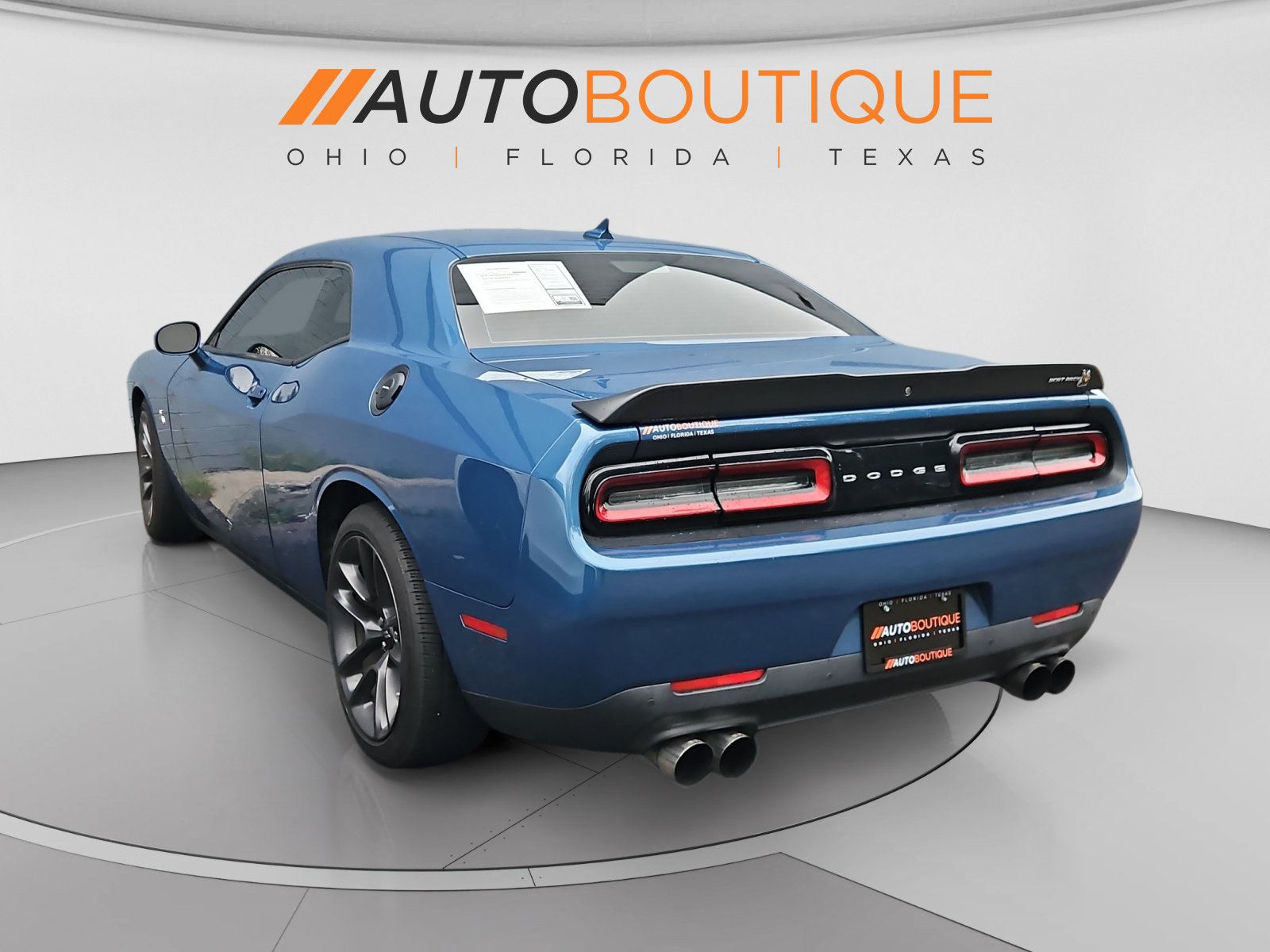 Used 2021 Dodge Challenger R/T Scat Pack w/ Shaker Package RWD image 3