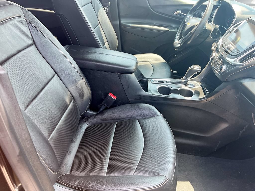 Used 2021 Chevrolet Equinox Premier AWD/4WD image 29