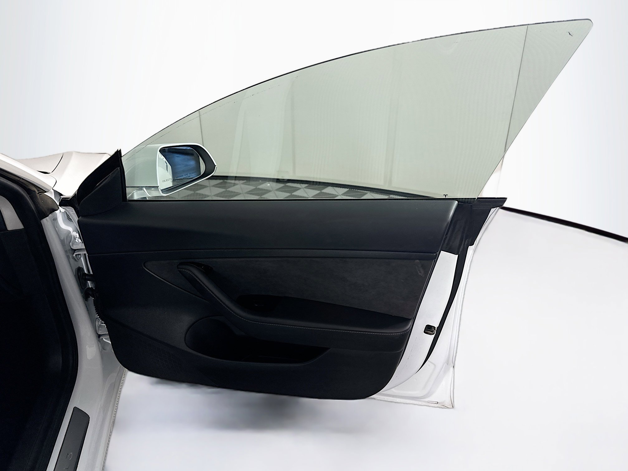 Used 2020 Tesla Model 3 Standard Range Plus image 29