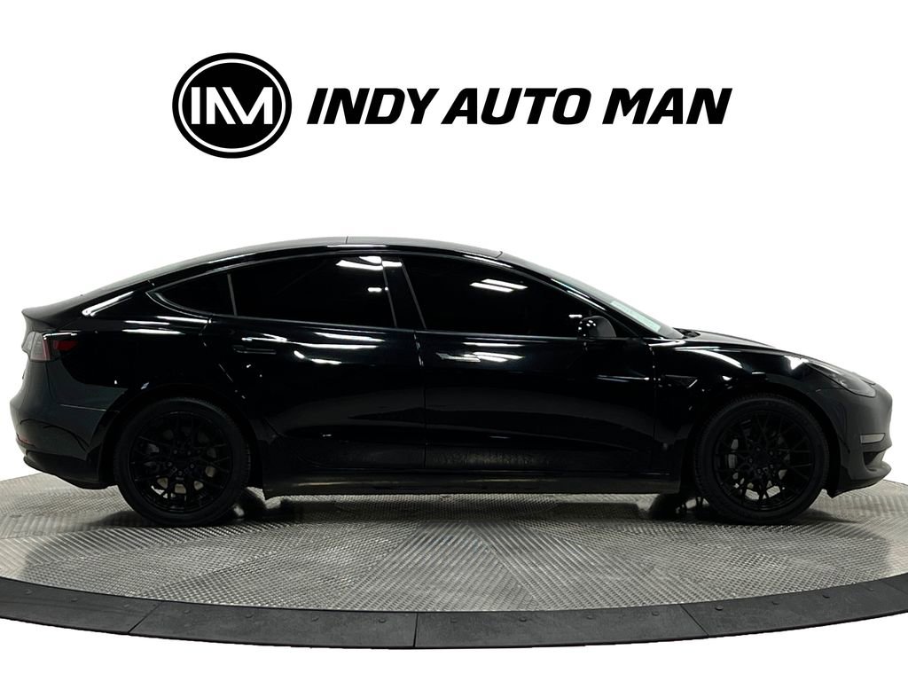 Used 2021 Tesla Model 3 Standard Range Plus image 3