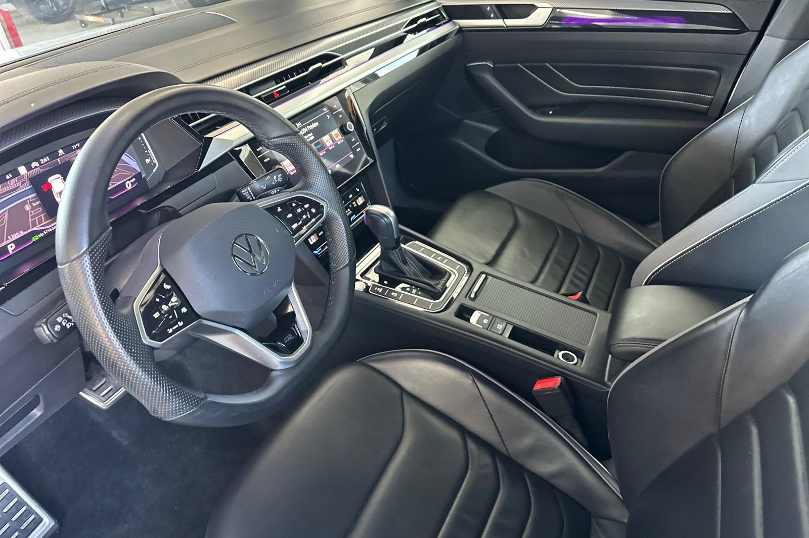 Used 2023 Volkswagen Arteon SEL AWD/4WD image 10