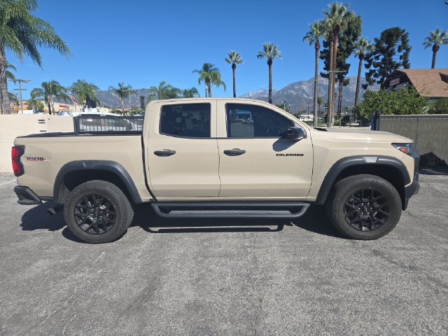 Used 2023 Chevrolet Colorado Trail Boss w/ LPO, Dark Essentials Package AWD/4WD image 2