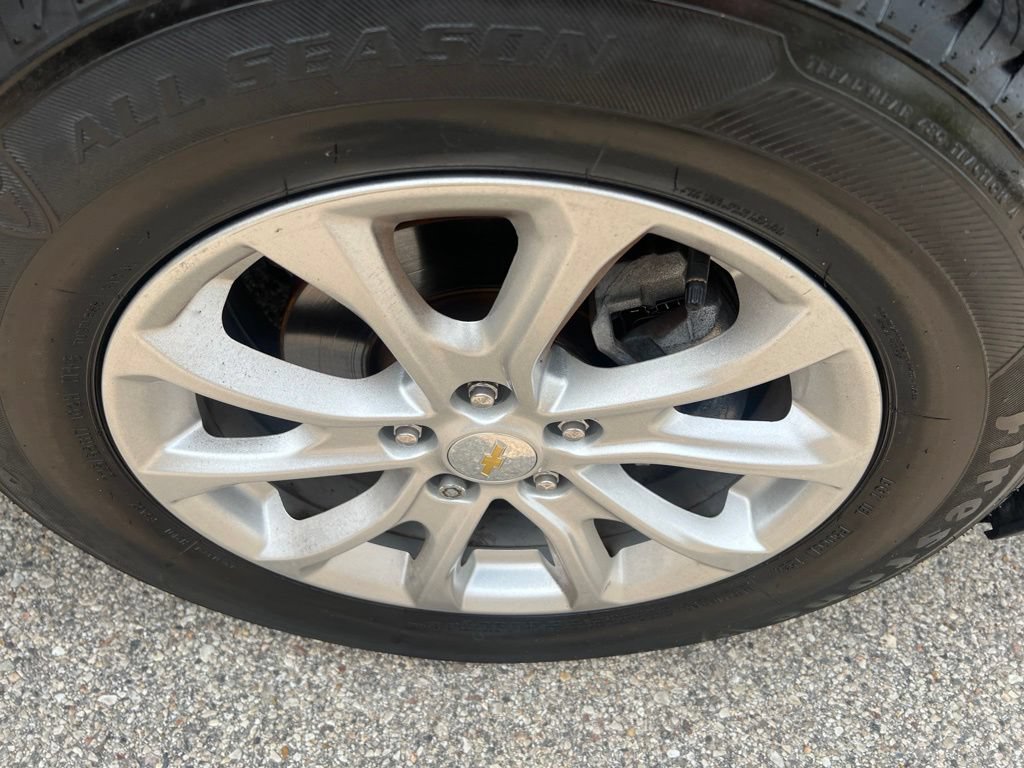 Used 2018 Chevrolet Equinox LT w/ Sun & Infotainment Package FWD image 41