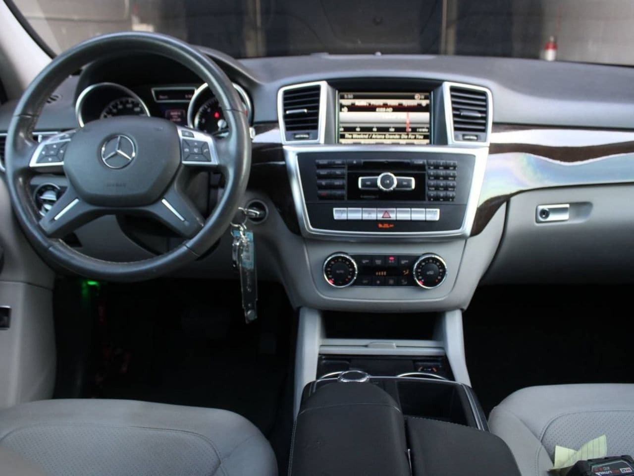 Used 2015 Mercedes-Benz ML 350 2WD image 30