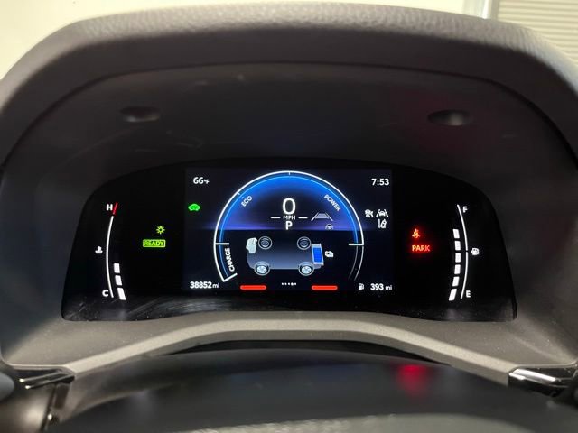 Used 2025 Toyota Camry LE image 24