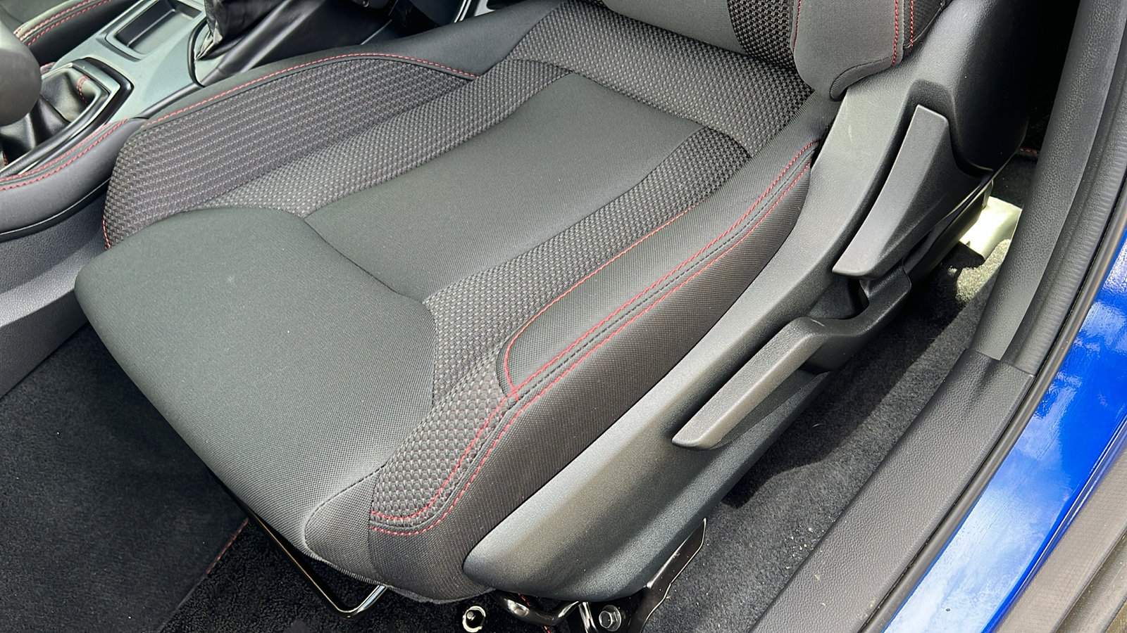 Used 2025 Subaru WRX Premium AWD/4WD image 16