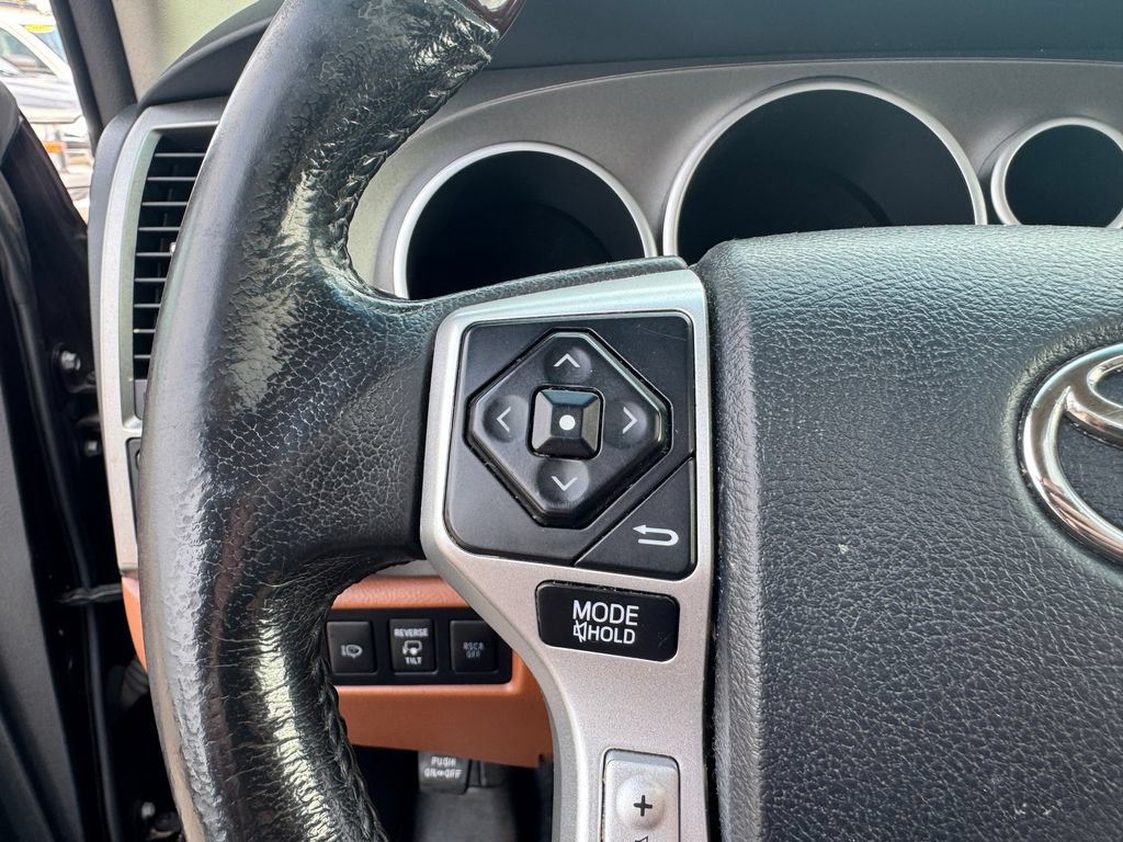 Used 2014 Toyota Sequoia Platinum AWD/4WD image 17