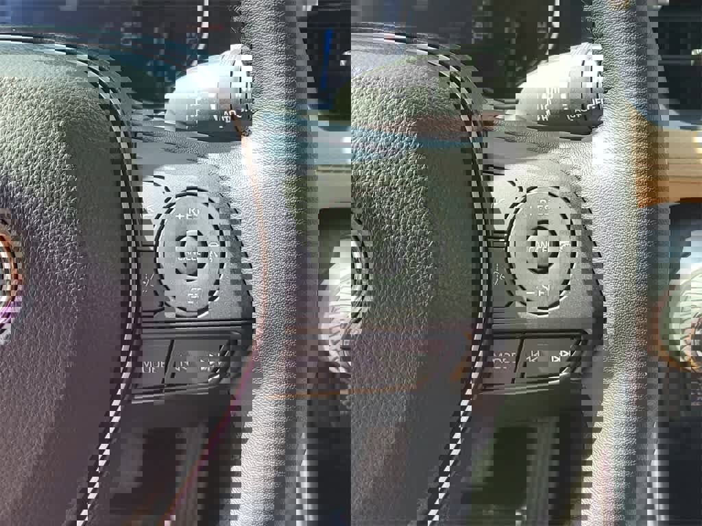 Used 2025 Toyota RAV4 XLE w/ Convenience Package image 26