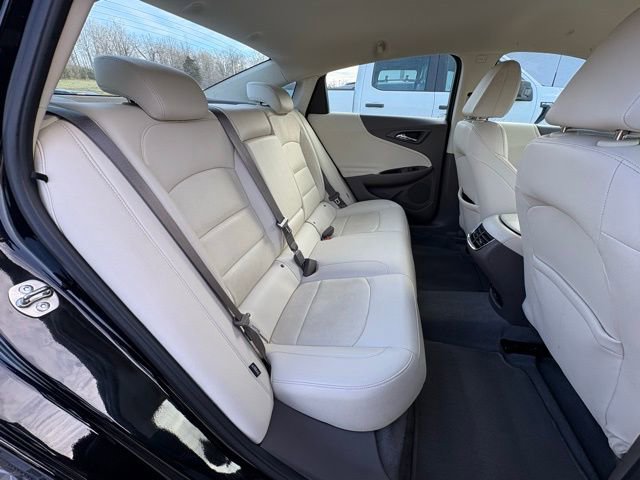 Used 2024 Chevrolet Malibu LT image 30