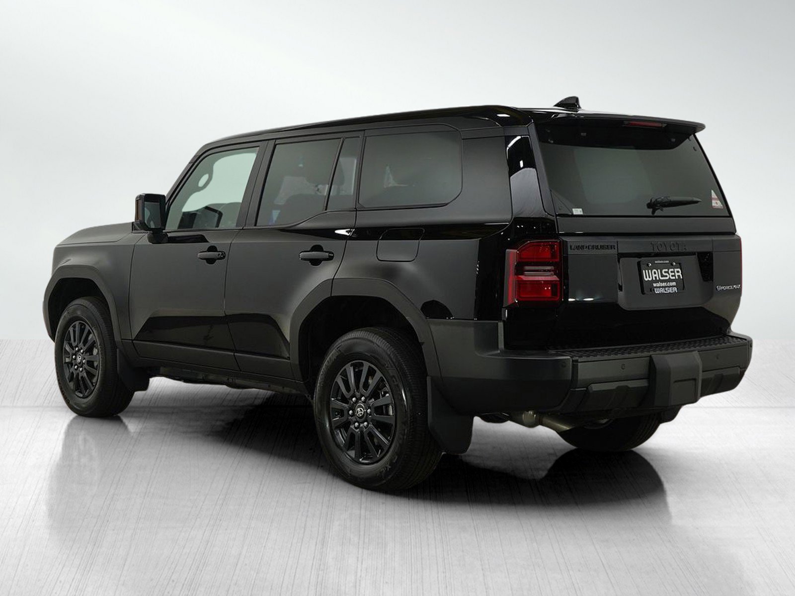 Used 2025 Toyota Land Cruiser 1958 image 3