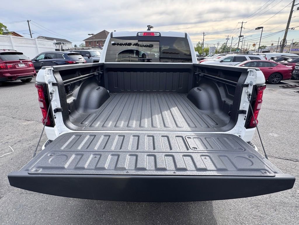 New 2026 RAM 1500 Laramie w/ Night Edition AWD/4WD image 7