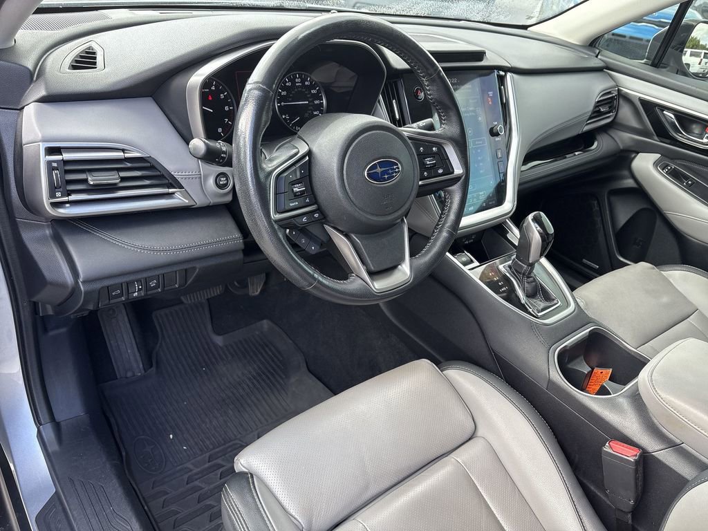 Used 2022 Subaru Outback Limited image 12