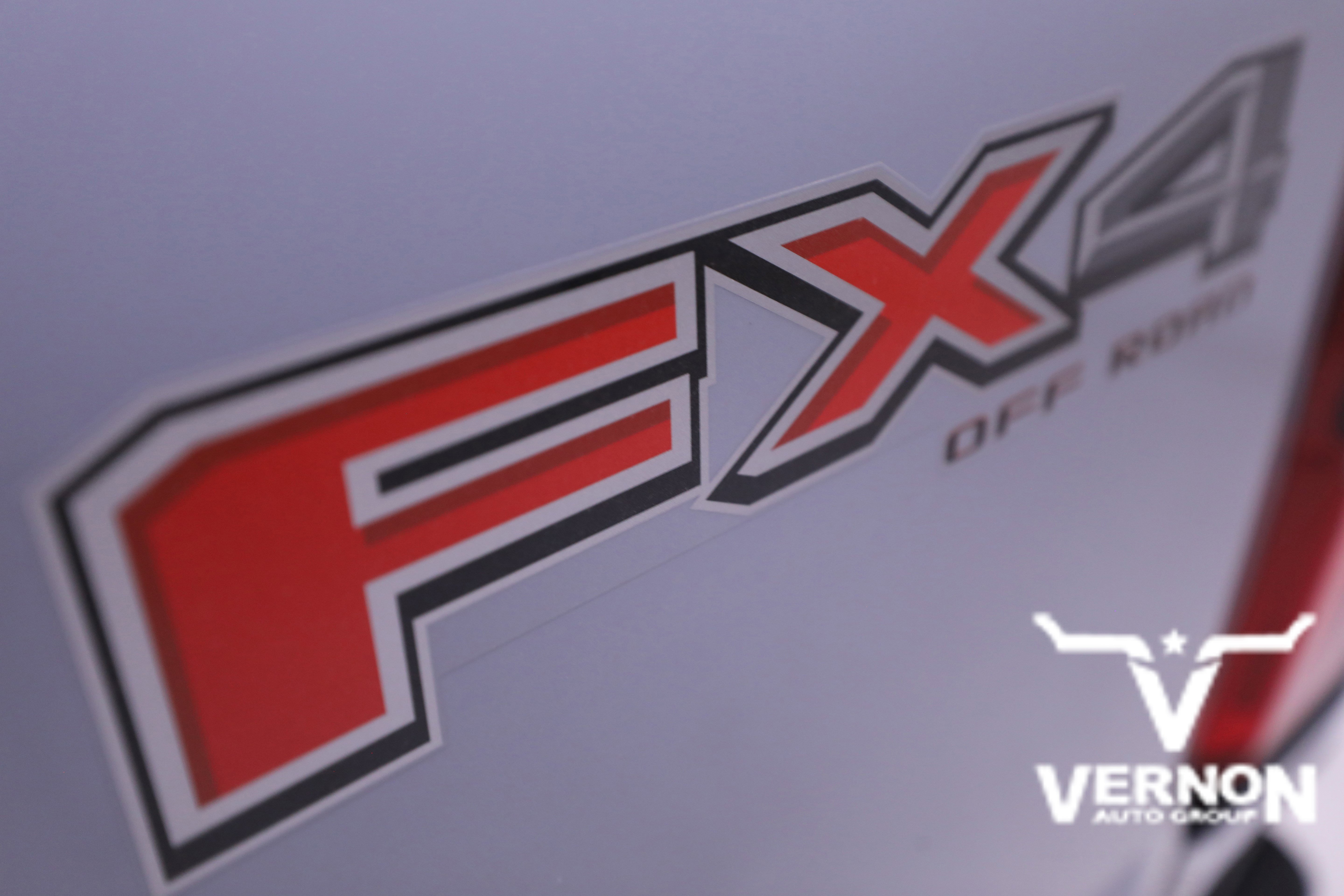 New 2026 Ford F250 Lariat w/ Chrome Package image 46