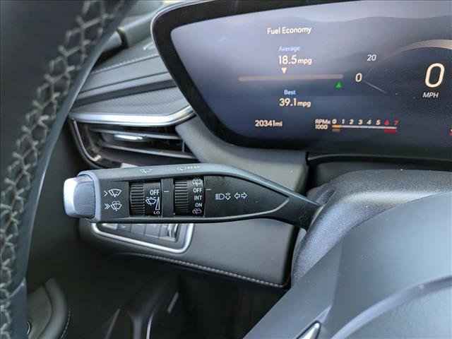 Used 2025 Buick Enclave Sport Touring image 16