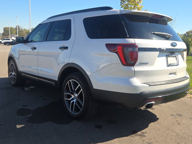 Used 2016 Ford Explorer Sport AWD/4WD image 14
