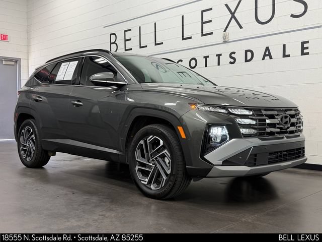 Used 2025 Hyundai Tucson Limited AWD/4WD image 2