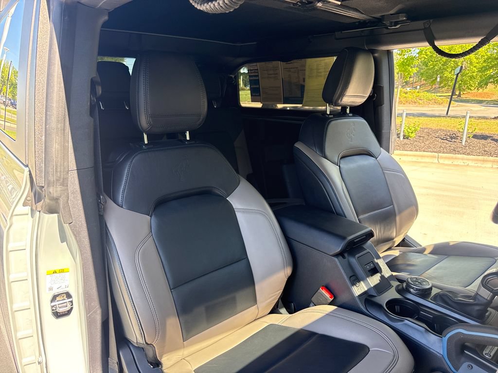 Used 2022 Ford Bronco Wildtrak AWD/4WD image 35
