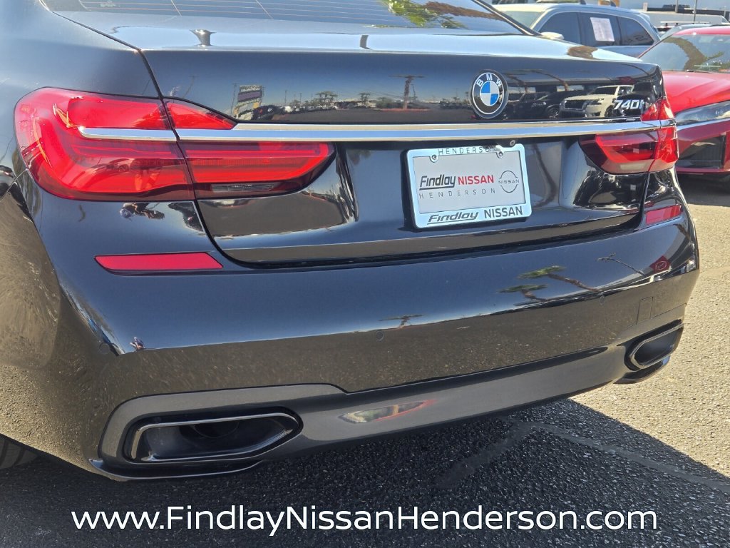Used 2016 BMW 740i RWD image 5