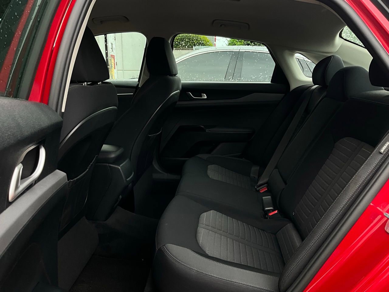 Used 2025 Kia K5 LXS image 11