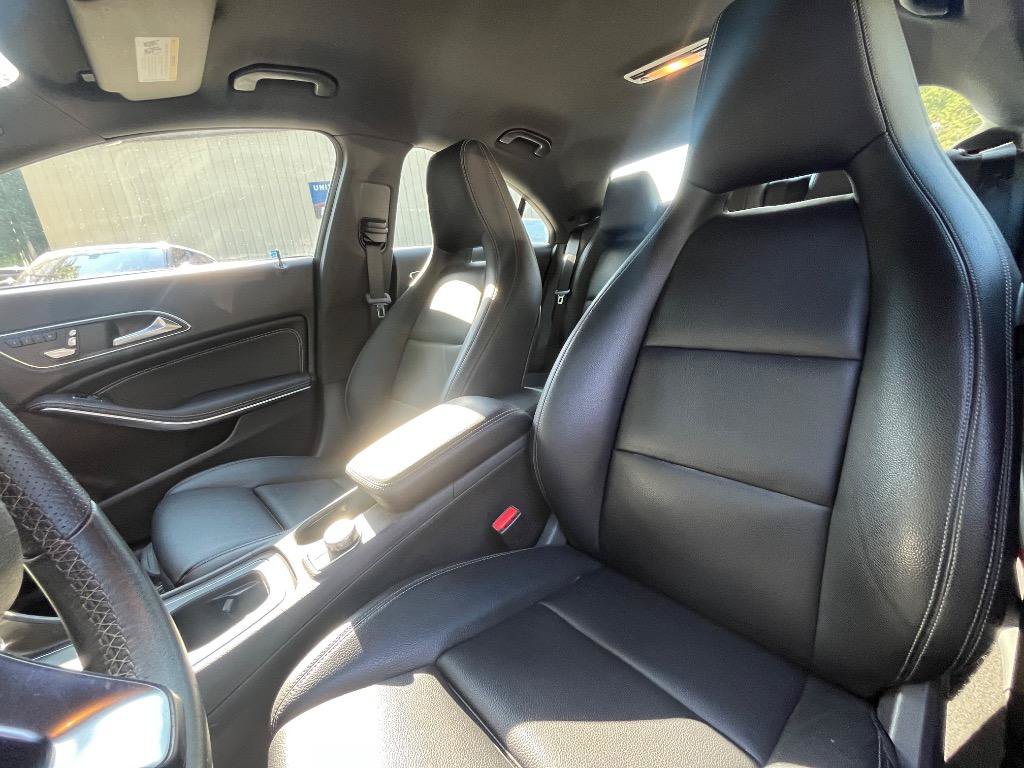 Used 2018 Mercedes-Benz CLA 250 image 15