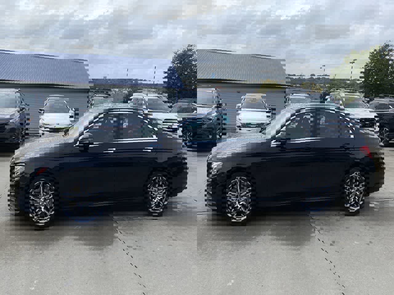 Used 2019 Mercedes-Benz E 450 4MATIC Sedan image 3