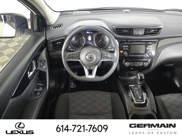 Used 2017 Nissan Rogue Sport SV AWD/4WD image 18