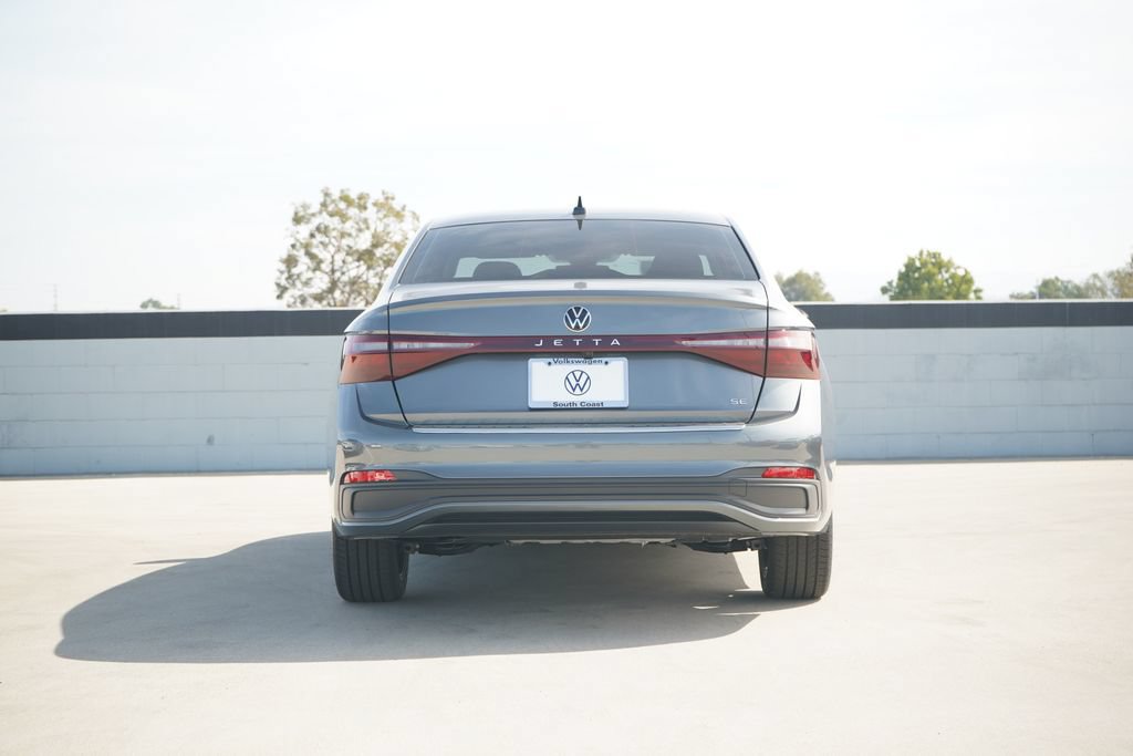 New 2026 Volkswagen Jetta SE FWD image 4