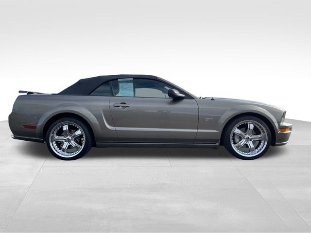 Used 2005 Ford Mustang GT Premium RWD image 6