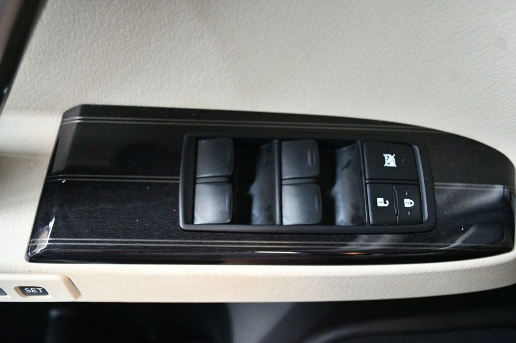 Used 2021 Lexus GX 460 Premium w/ Accessory Package AWD/4WD image 74