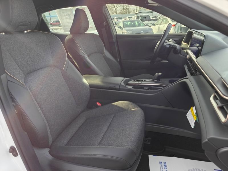 Used 2023 Toyota Crown XLE image 20