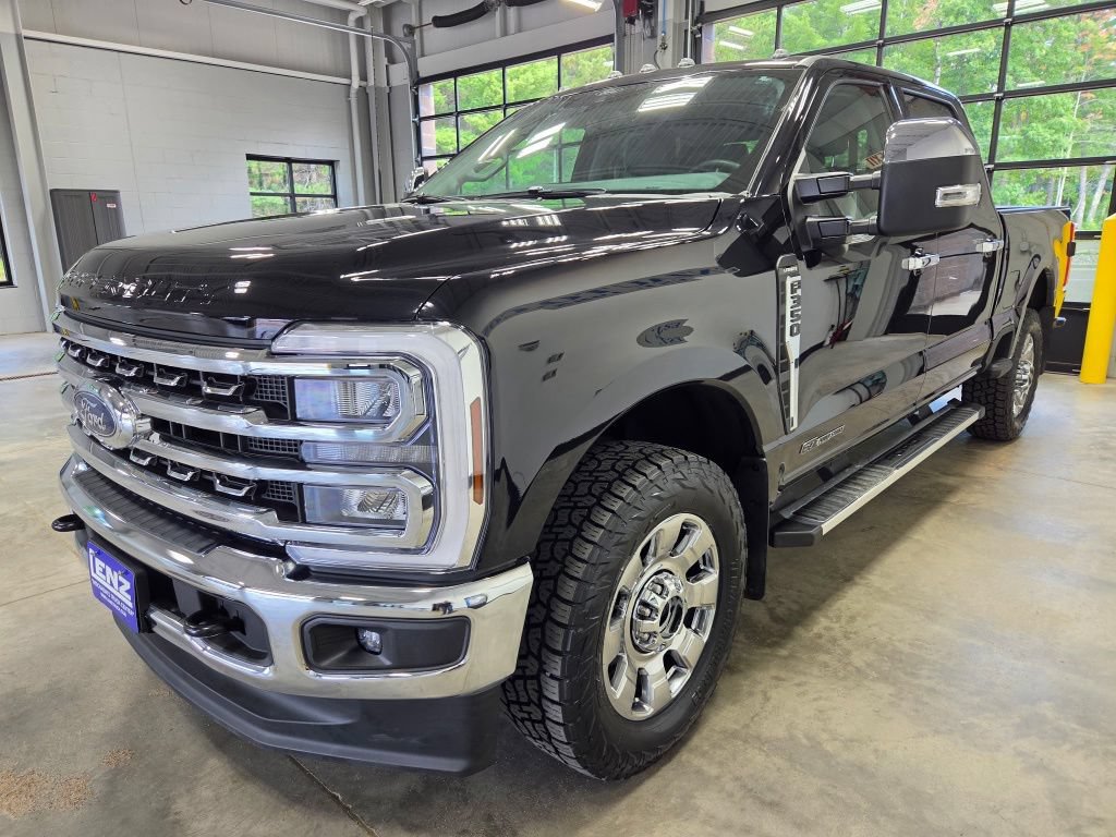 Used 2026 Ford F350 Lariat w/ Chrome Package AWD/4WD image 5