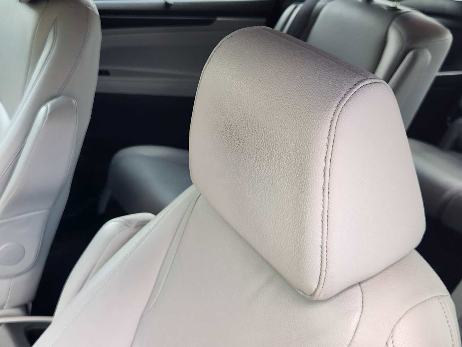 Used 2018 Honda Odyssey Touring image 15