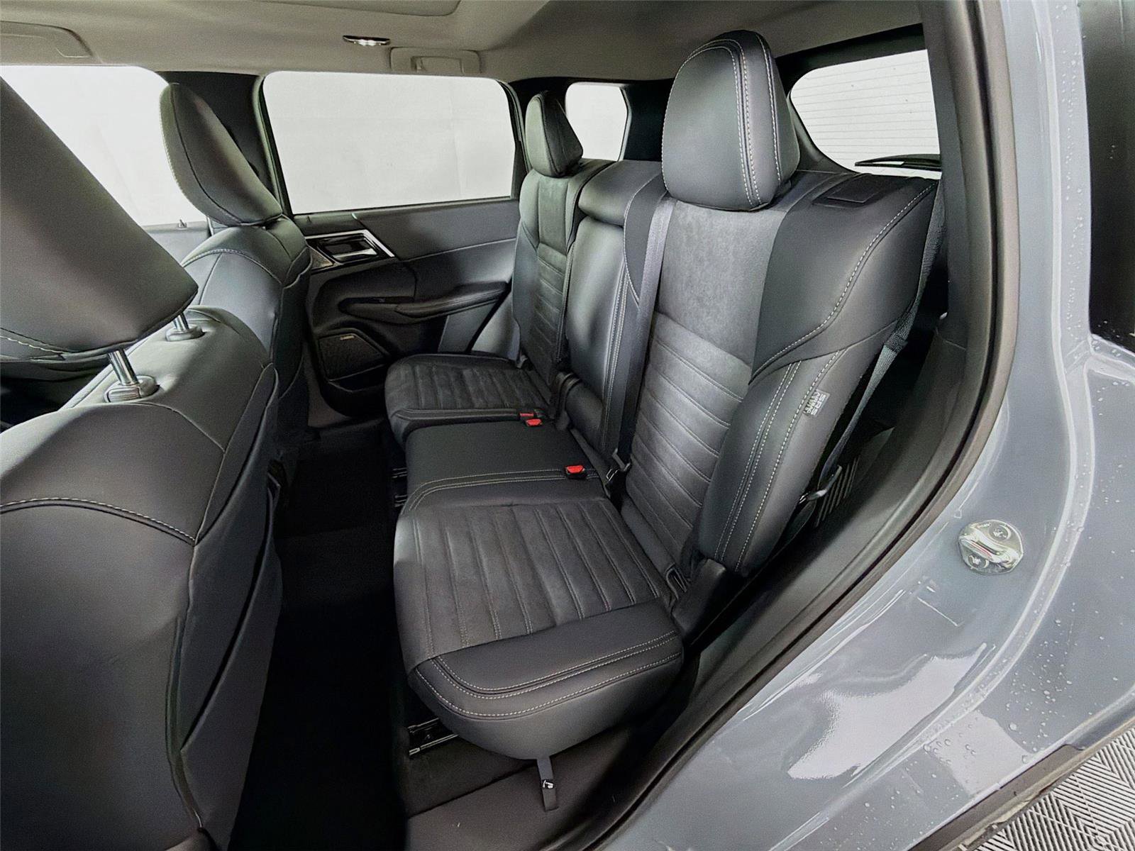 New 2026 Mitsubishi Outlander Ralliart image 24