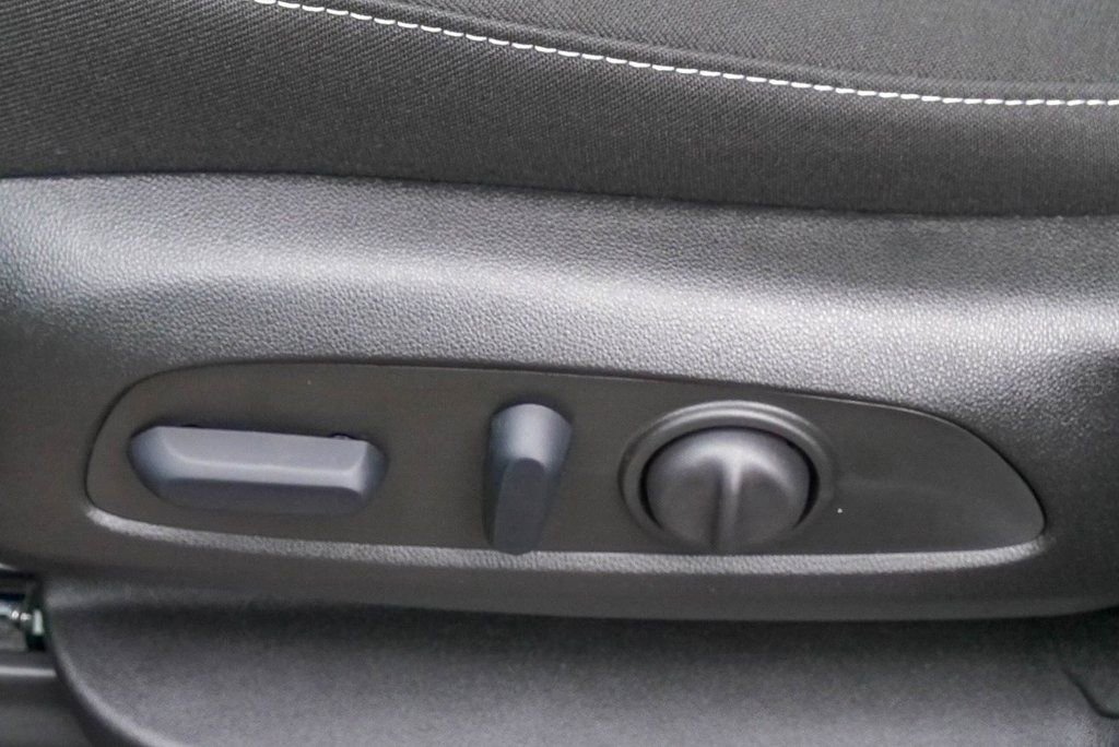 New 2026 Chevrolet Blazer LT w/ Convenience Package image 20