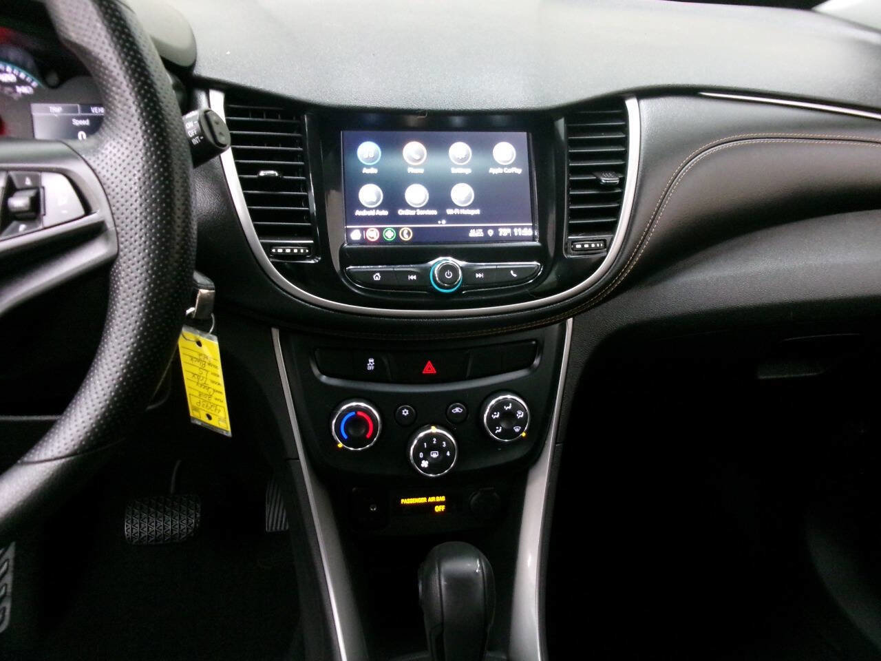 Used 2018 Chevrolet Trax LS image 31