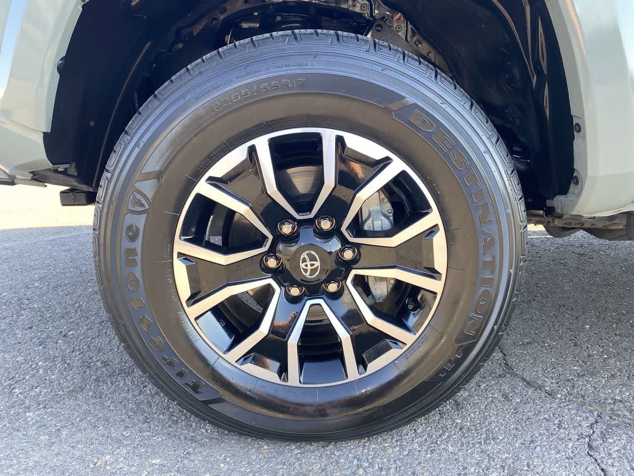 Certified 2023 Toyota Tacoma TRD Sport w/ TRD Premium Sport Package AWD/4WD image 10