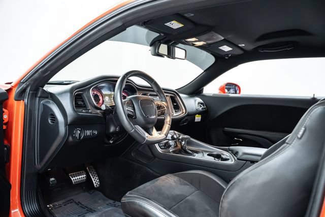 Used 2017 Dodge Challenger SRT Hellcat RWD image 23